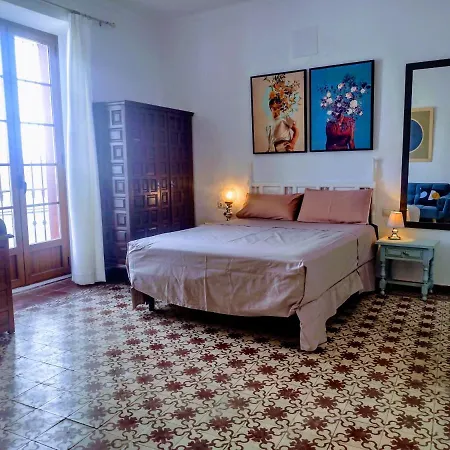 Casa Escondida - Casa De Huéspedes *