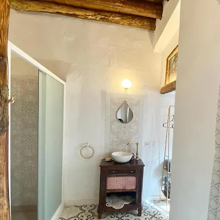 Casa Escondida - Casa De Huéspedes * Córdoba