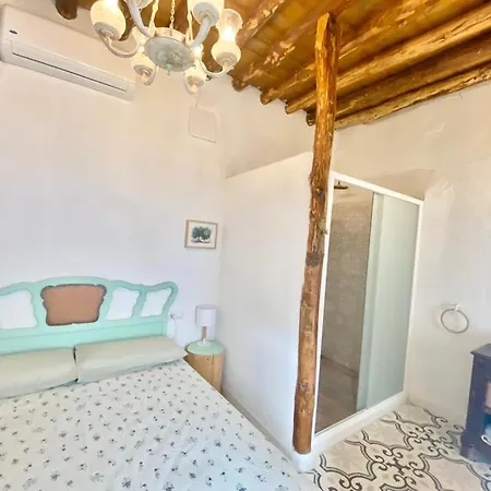 Casa Escondida - Residencia De Artistas * 코르도바