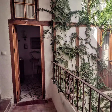 Habitación en casa particular Casa Escondida - Casa De Huéspedes Córdoba